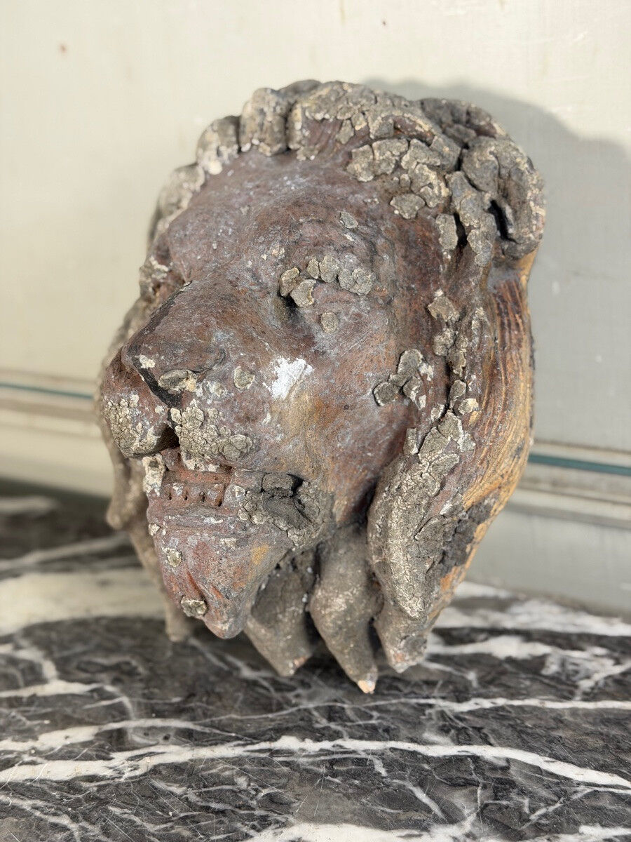 Terracotta sculpture, wall bracket, façade element from the 19th century.