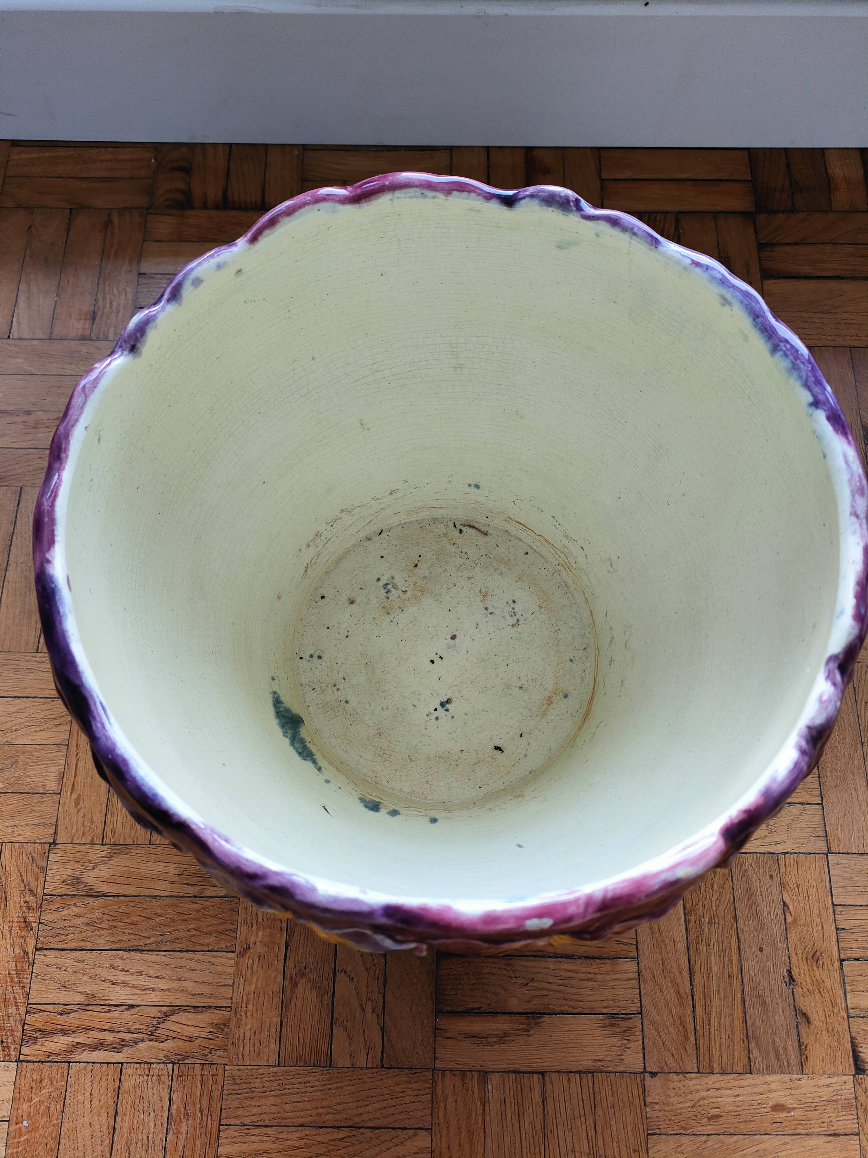 Barbotine pot cover