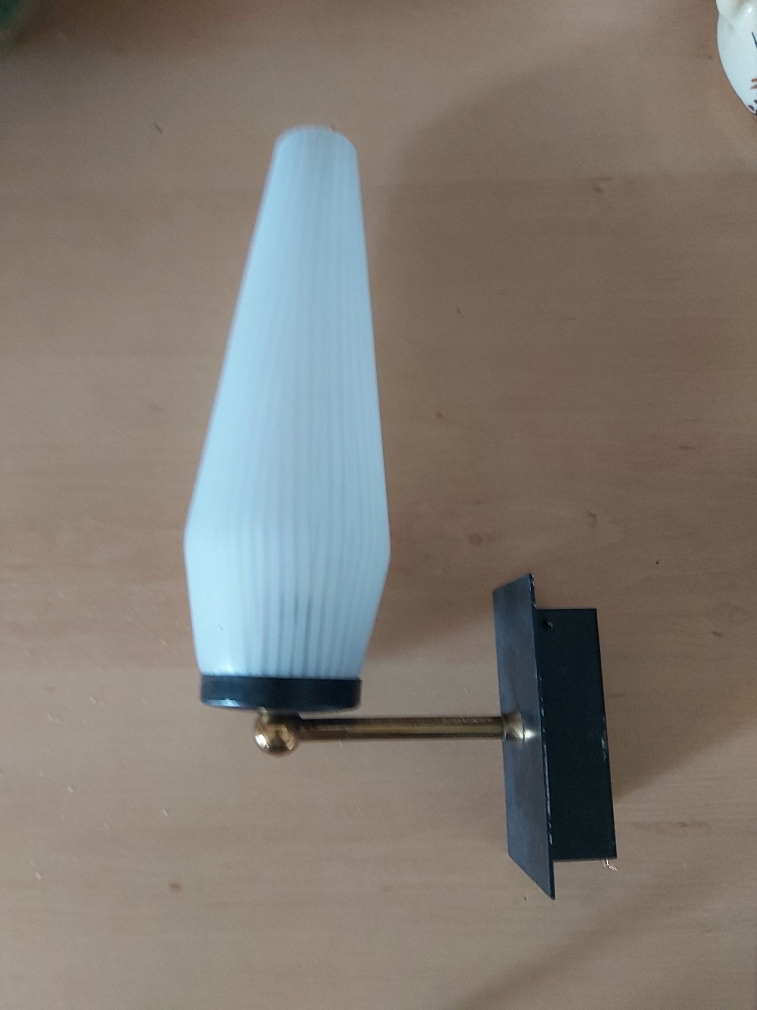 Applique années 50 en métal laiton et verre