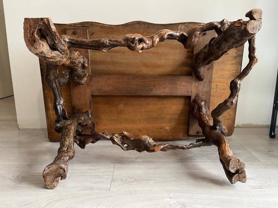 Solid wood coffee table - oak + vine roots