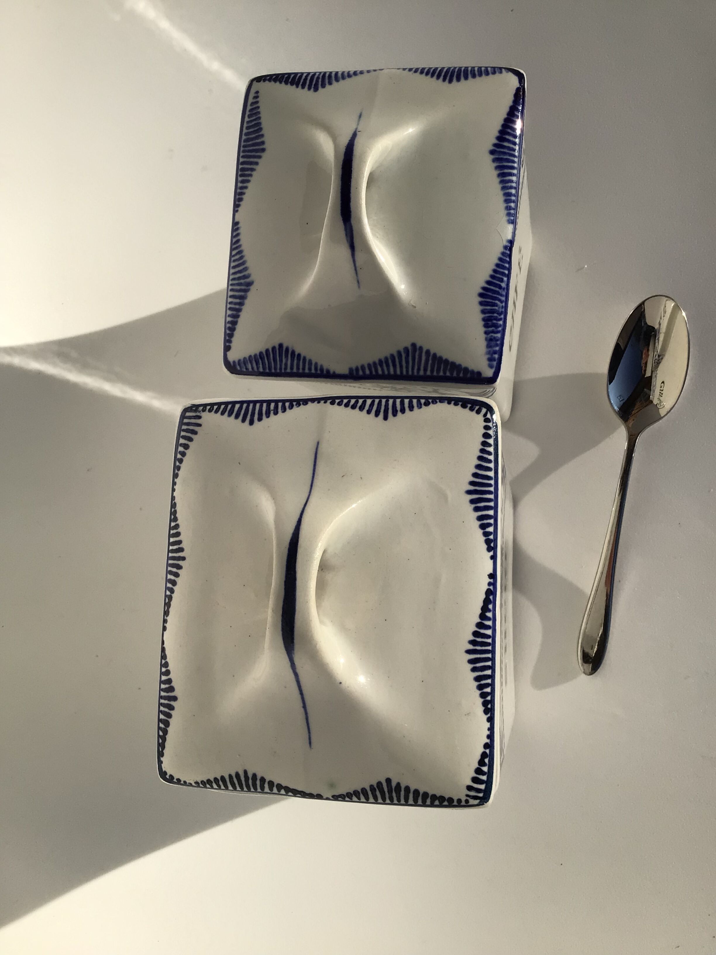 2 Spice pots around 1910 St Amand blue décor