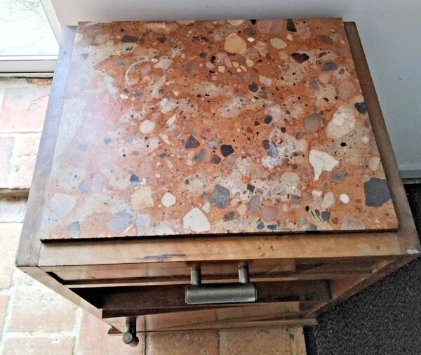 Ancienne Table De Nuit En Bois Avec Plaque De Marbre Vintage