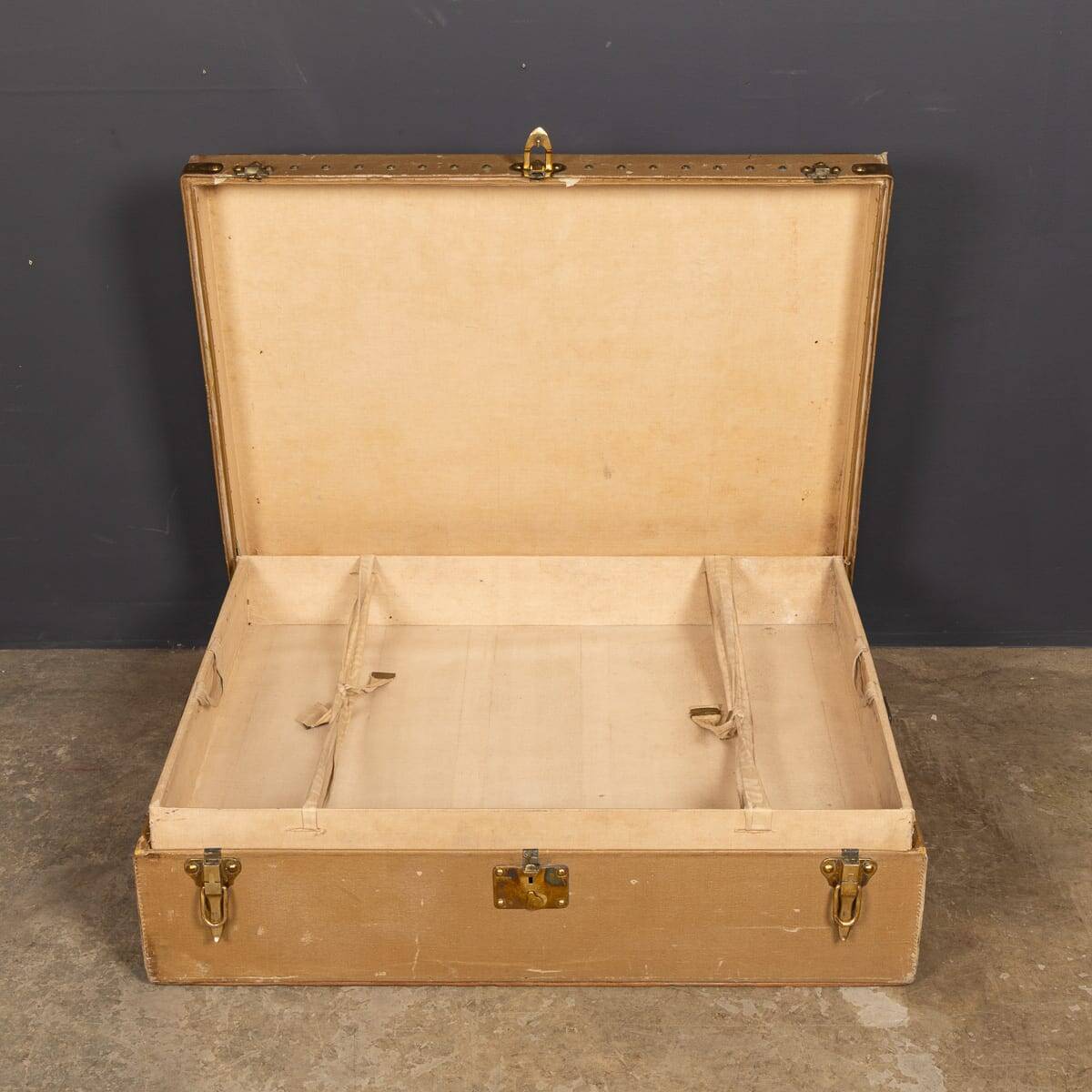 Vintage 20thC Louis Vuitton Car Trunk In Grey Vuittonite Canvas, Paris