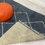 Handmade moroccan berber carpet 260 x 160 cm