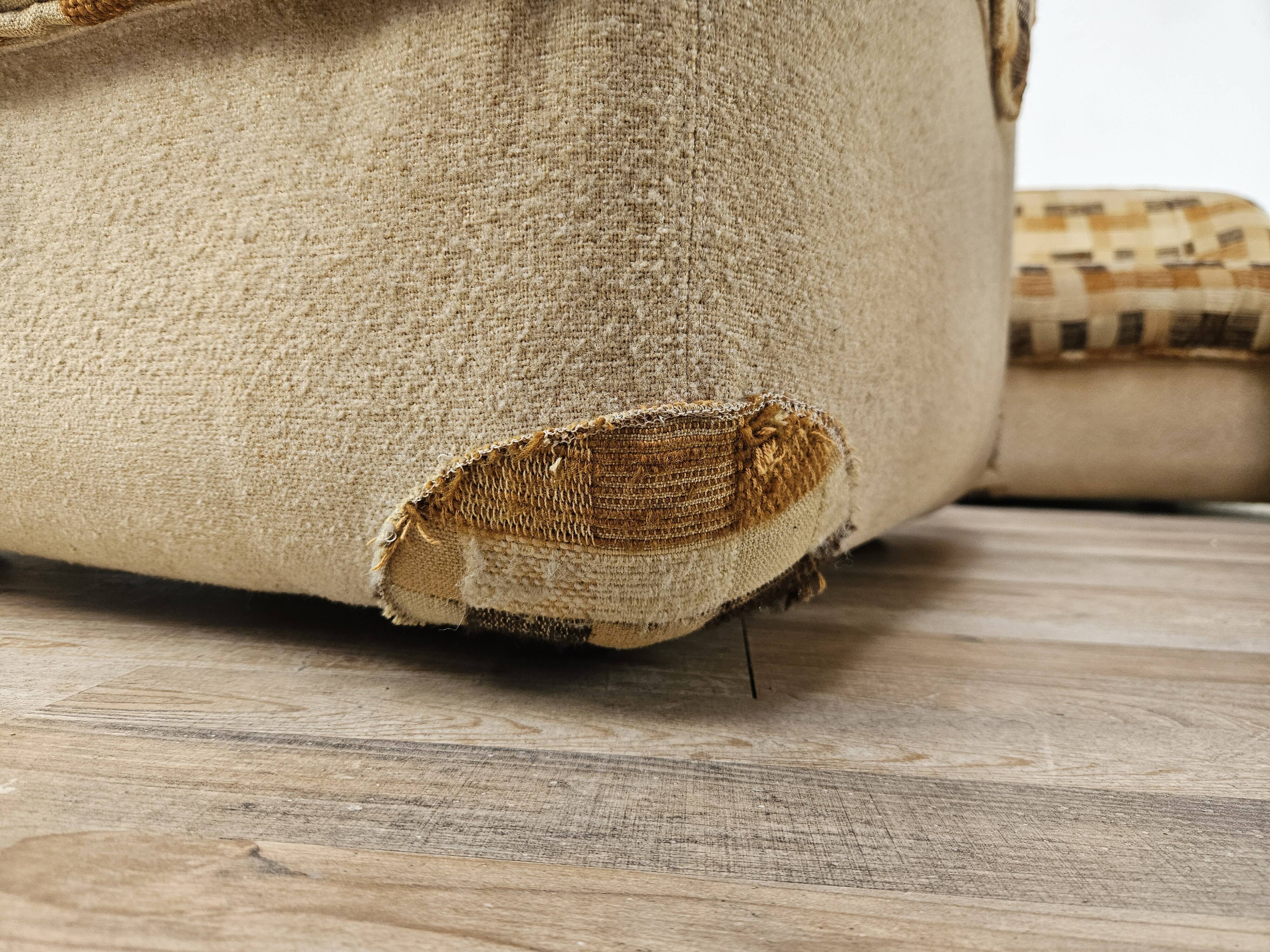 Modular fabric armchairs from the 1970s