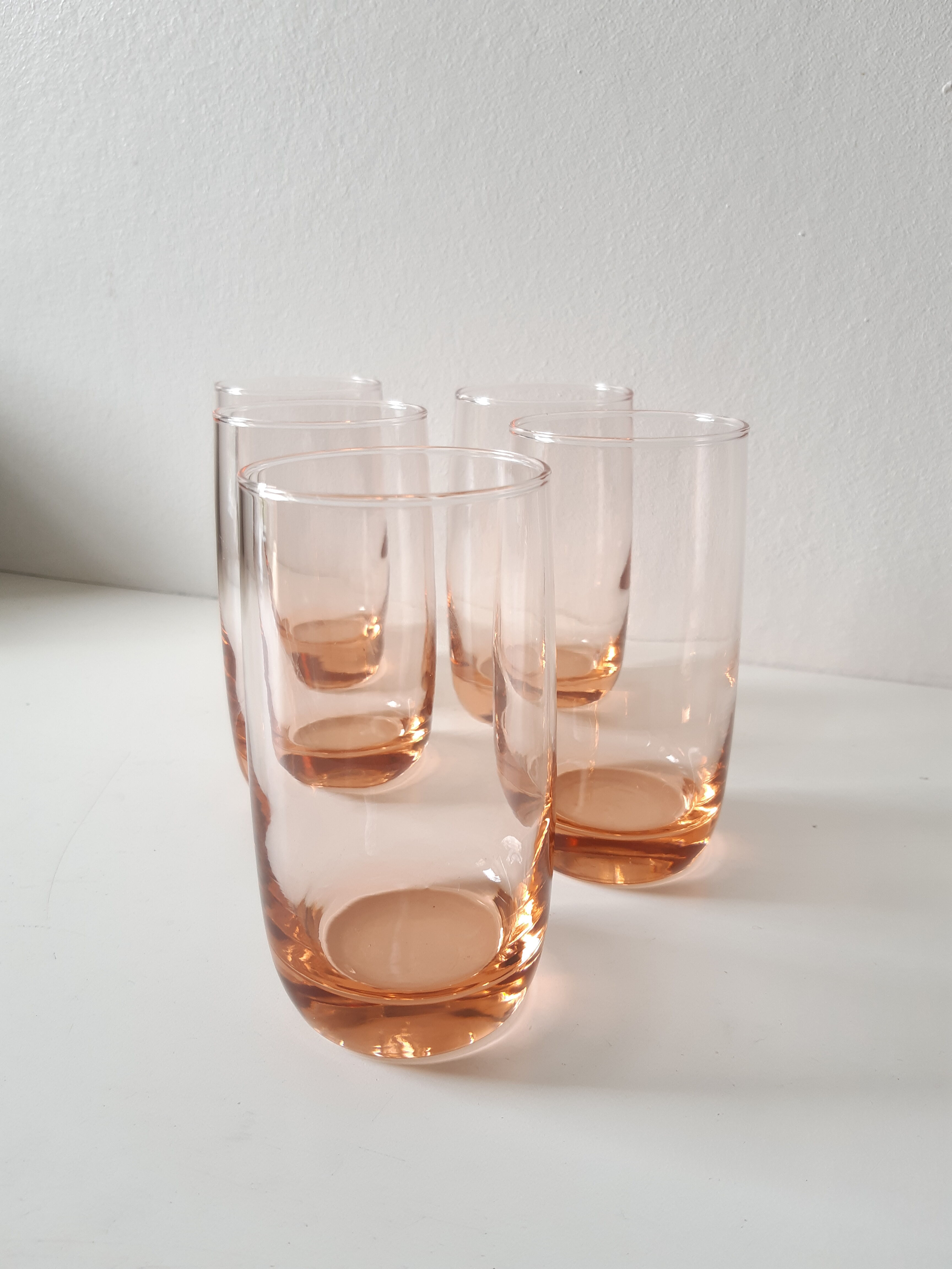 Set of 5 pink water glasses