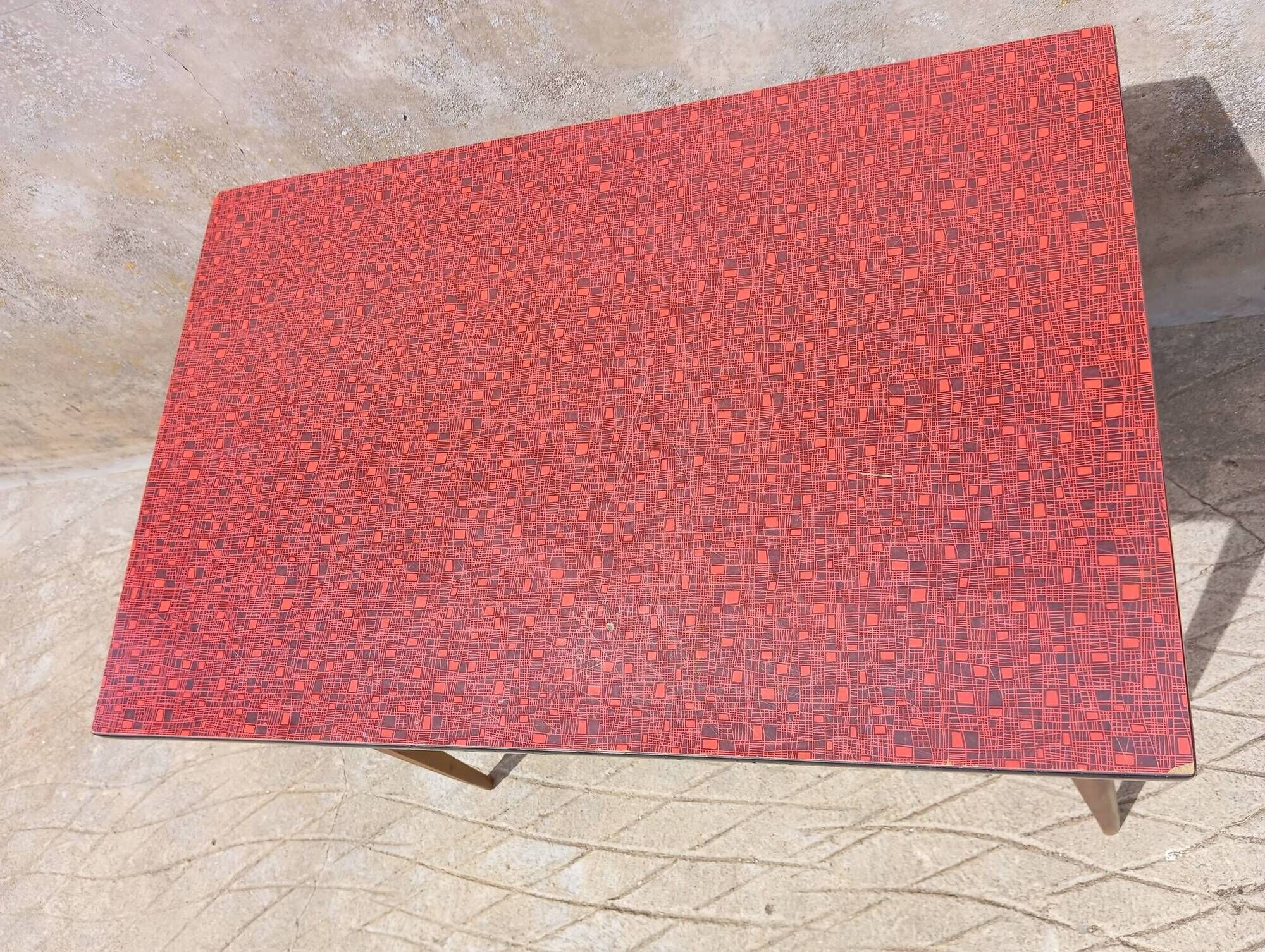 Formica table