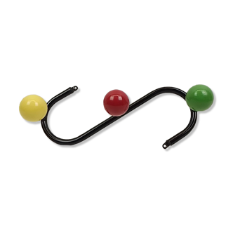 Vintage metal hook and 3 tricolor wooden hooks 40.5 cm