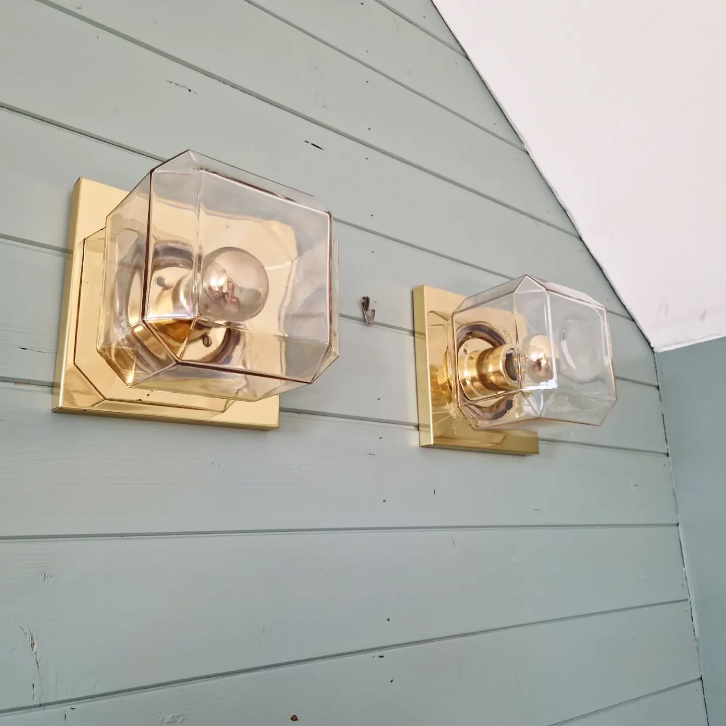 Pair of wall sconces in glass and brass, Limburg, 1970