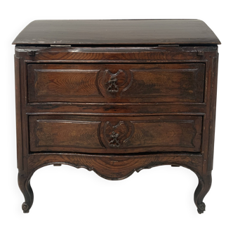 Master piece of furniture in carved oak 18th century chest of drawers