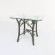 Une table d’appoint vintage dans le style d’Alberto Giacometti