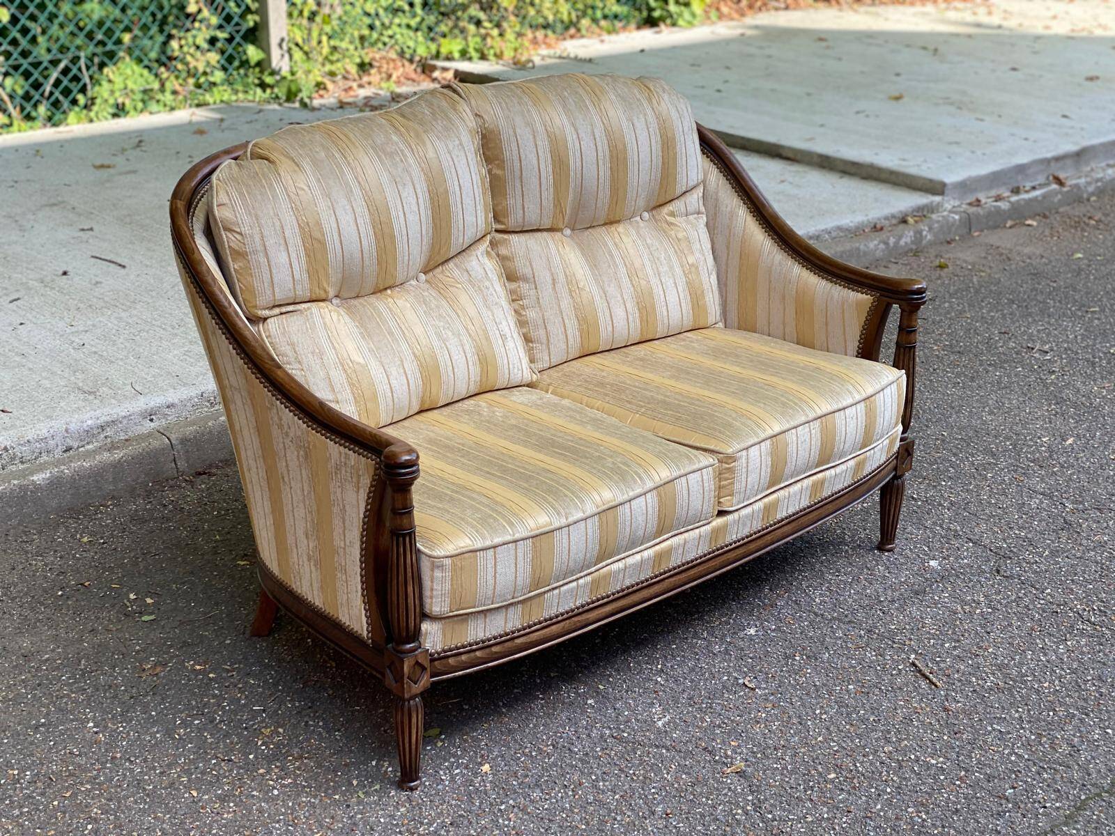 Louis XVI 2-seater sofa in golden beige fabric and curved solid wood
