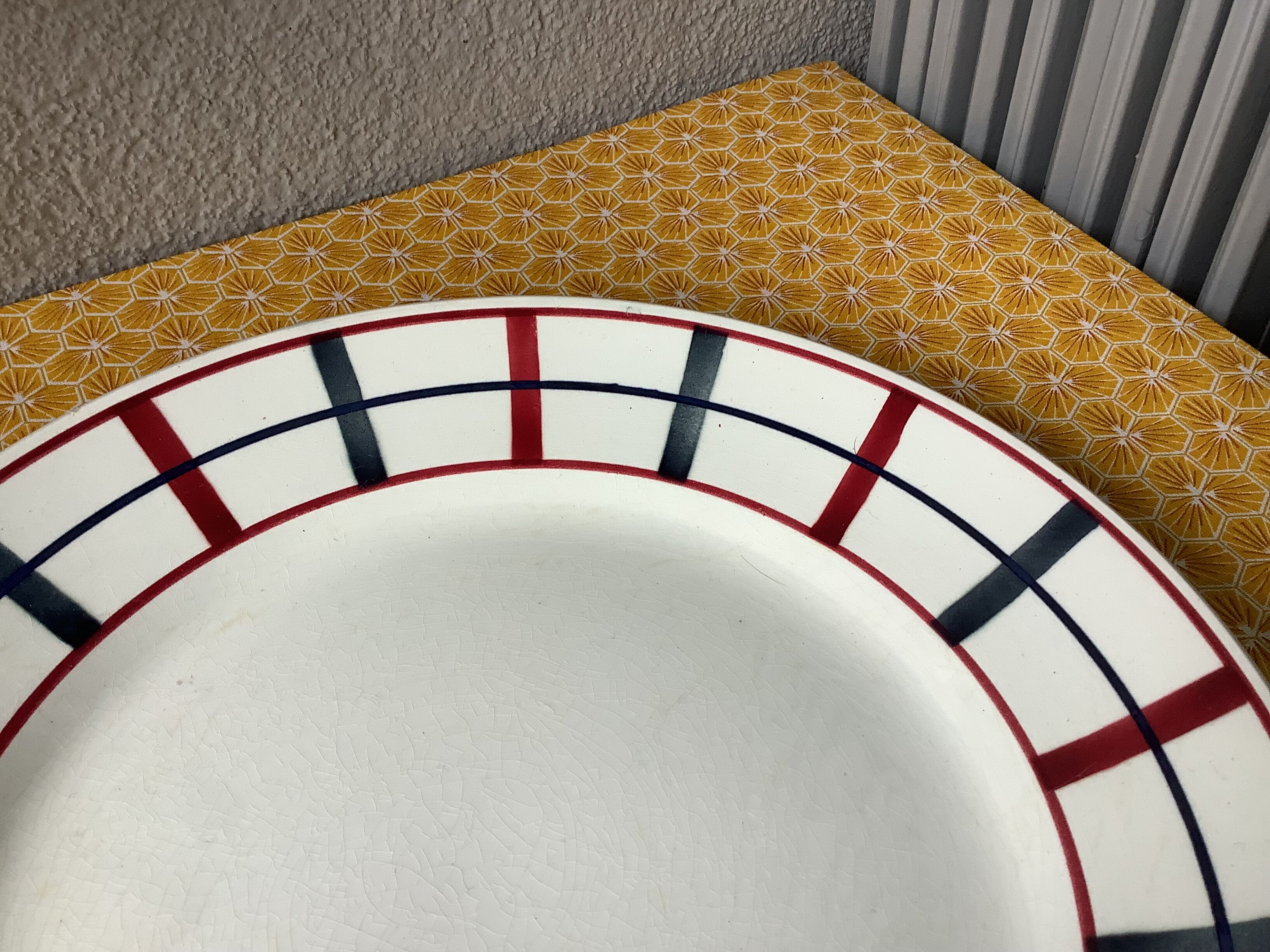 Lou Basquez St Amand art deco flat serving plates