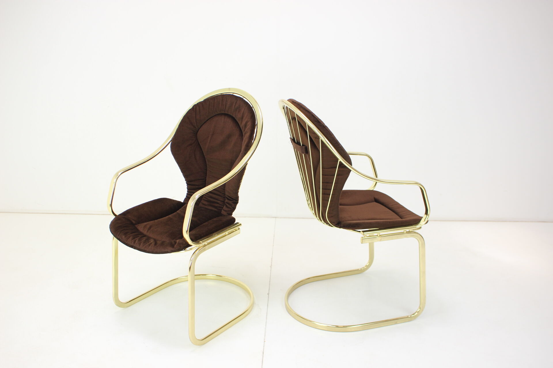 Pair of mid century chairs, Italy, 1970