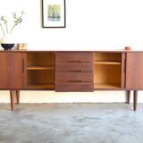 Enfilade en teck par Nils Jonsson