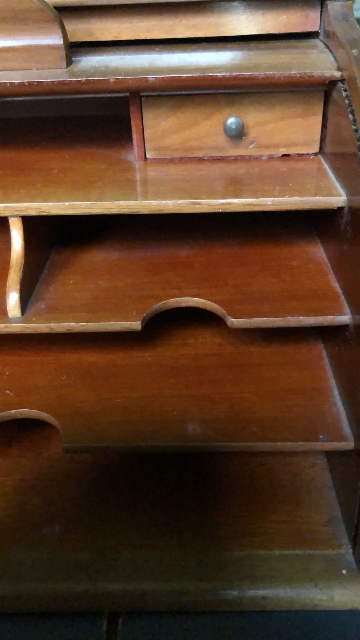 Meuble classeur à rideau accessoire de bureau