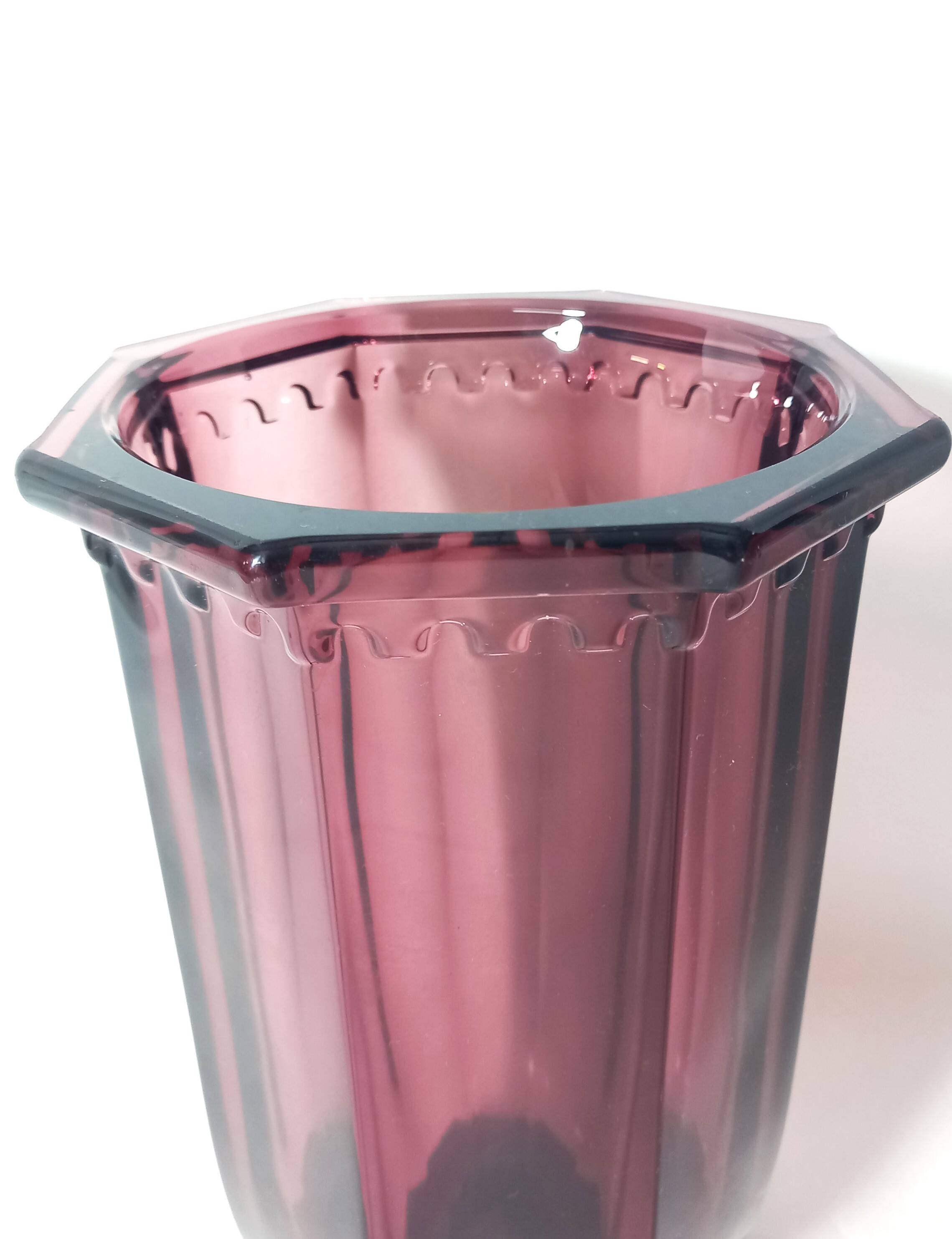 Large art deco vase in amethyst glass from luxval - val saint lambert