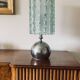 Lampe de table en verre moulé, Italie vers 1970