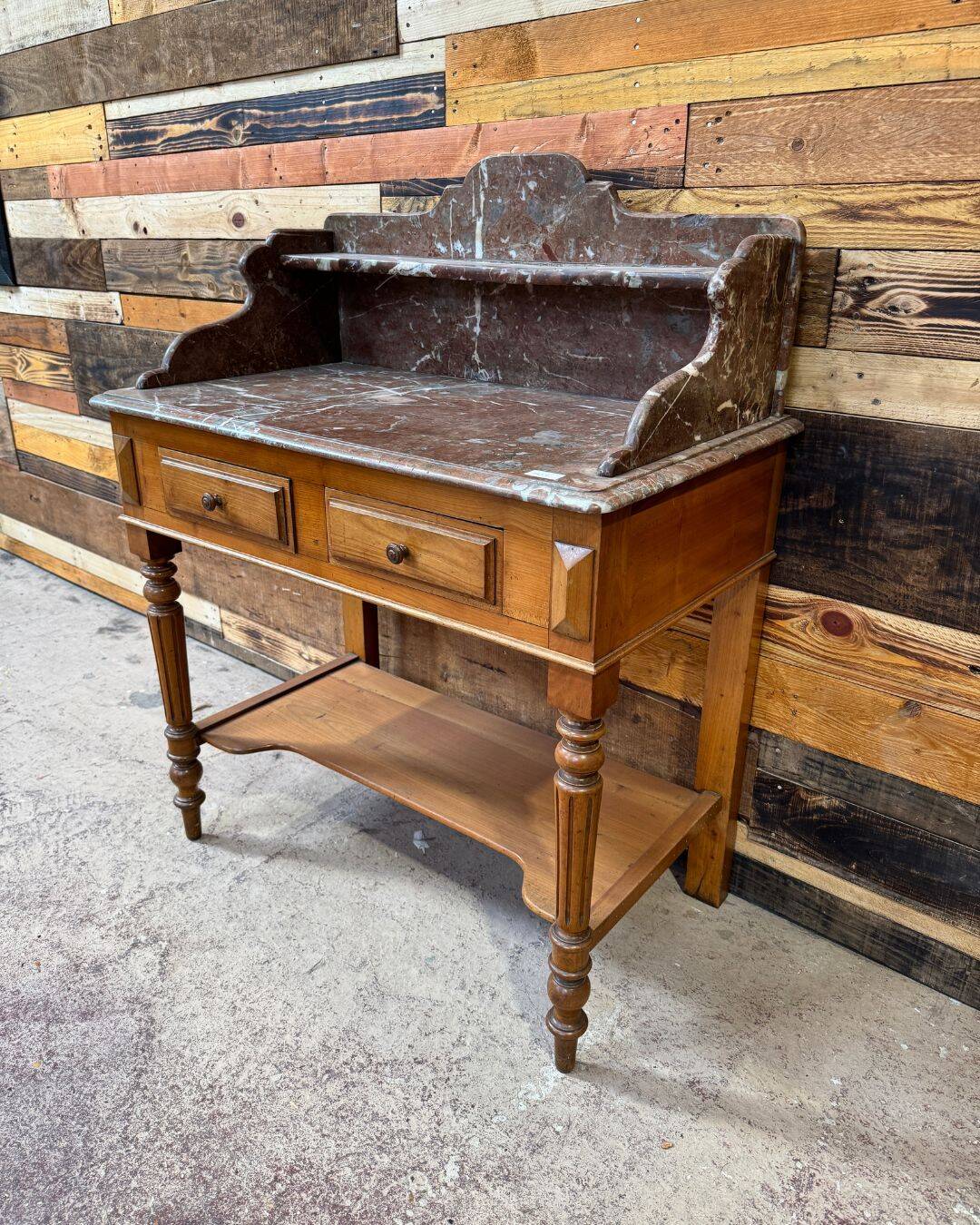 Ancienne console de toilette en merisier avec marbre