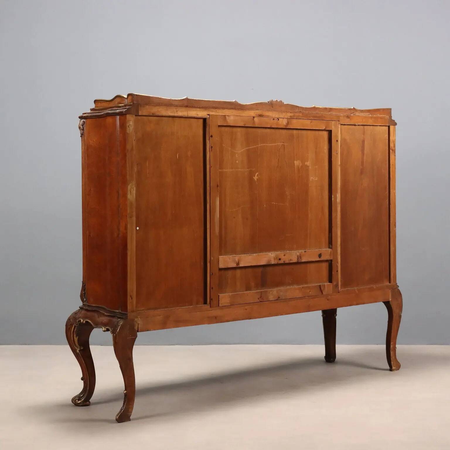 Antique Chippendale-style walnut buffet, Italy, 20th century