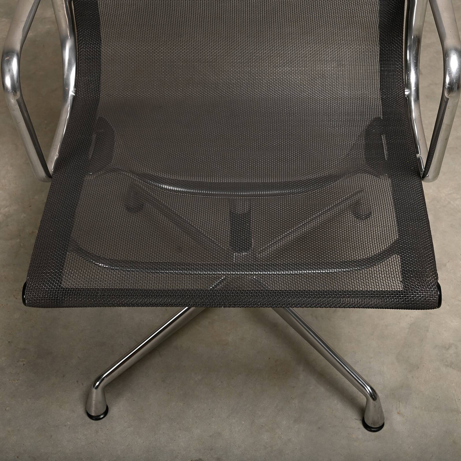 Multiple Eames Aluminum Group EA108 Dining Chairs Charcoal Netweave Mesh, Vitra
