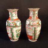Paire de vases asiatiques