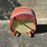 Buttoned boudoir armchair, dressing table, vintage in pink velvet.