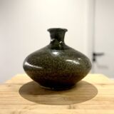Accolay ceramic vase