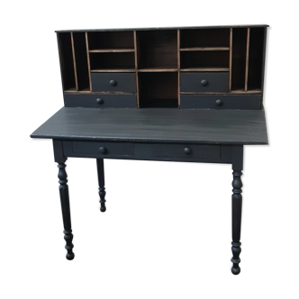 Black & wood desk