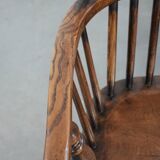 English antique set of 2 Windsor chairs with character, beautiful colouring