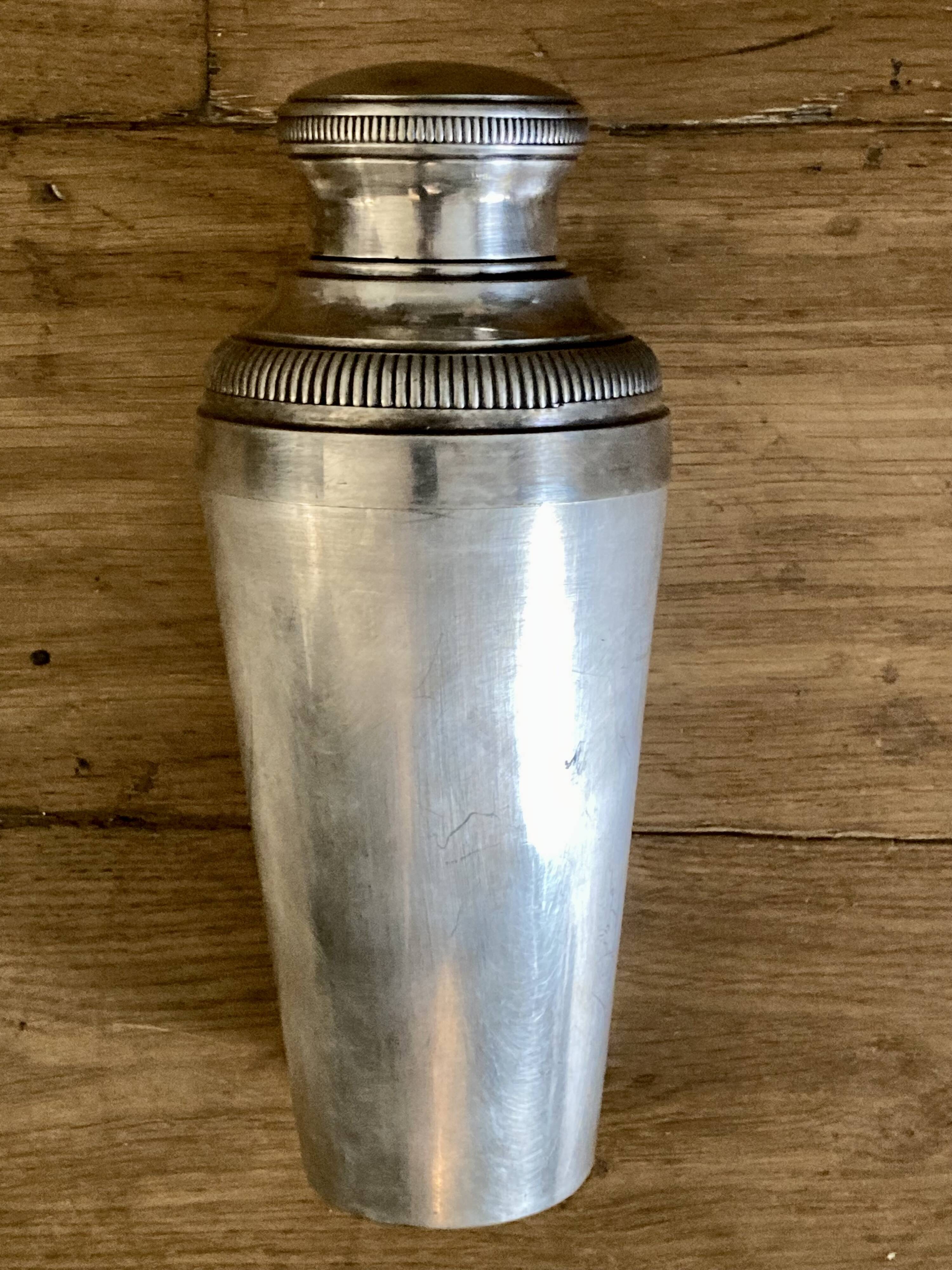 Shaker en métal argenté décor casino Paris - Au Bain Marie