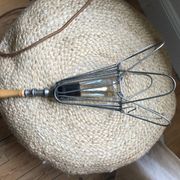 Wood lamp