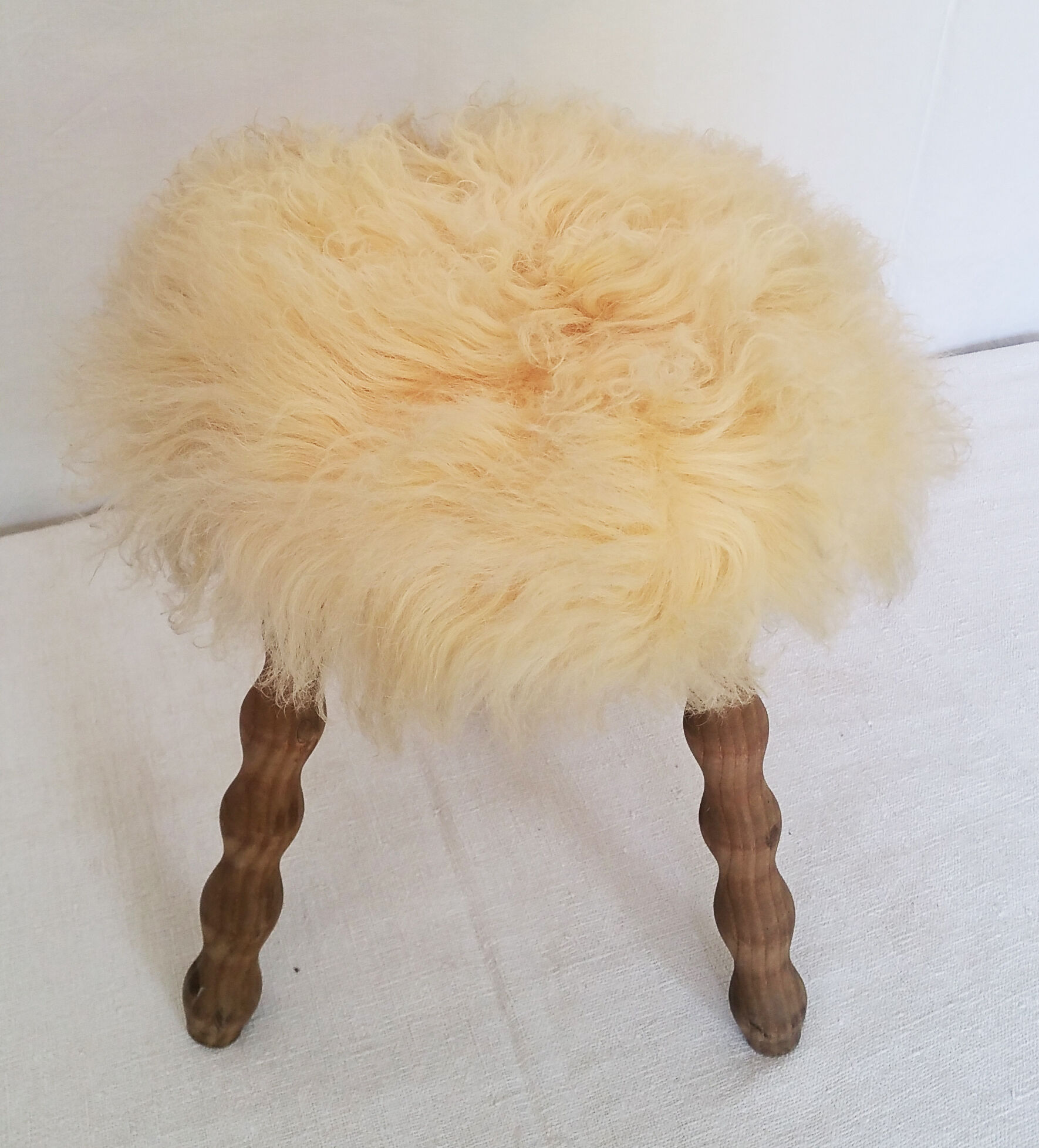 Tripod stool "ethnic chic" 60/70