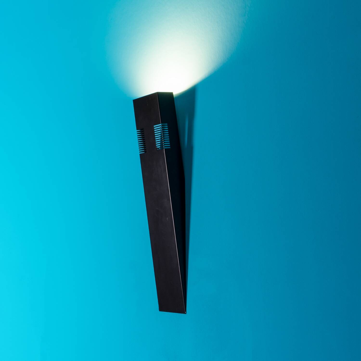 Jean Allemand (1948-), wall lamp, circa 1987