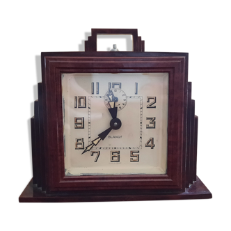 Réveil mécanique en bakelite vers 1930, par Blangy