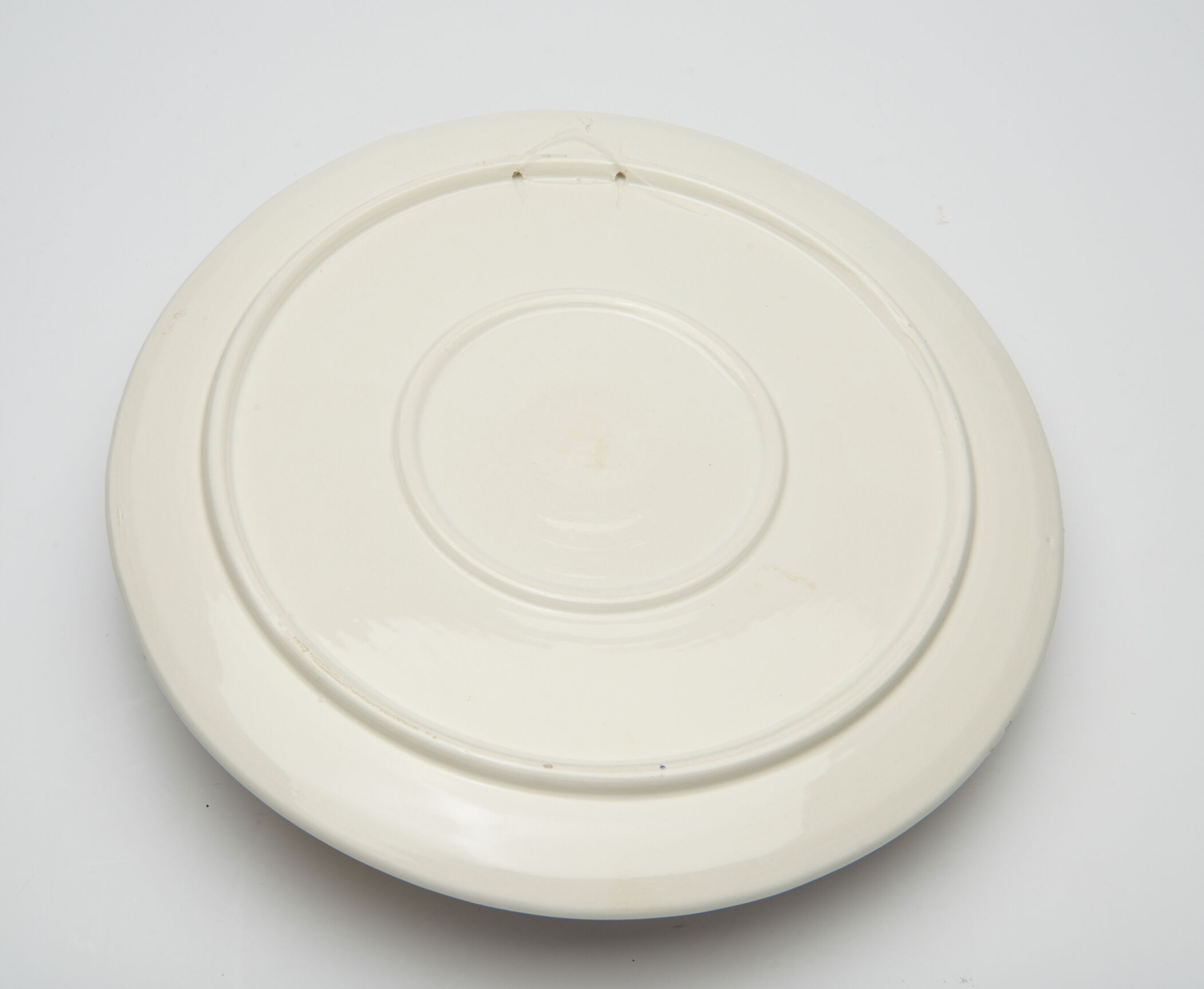 Wall plate with asparagus and hard-boiled eggs in relief, origin Italy