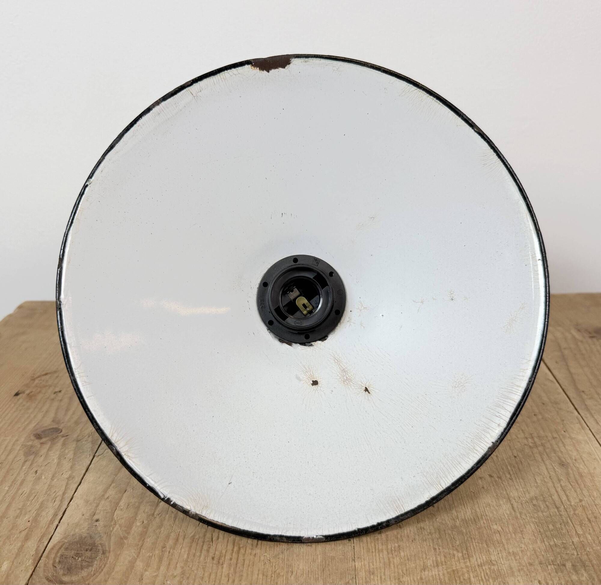Industrial Green Enamel Military Pendant Lamp with Cast Aluminium Top, 1960