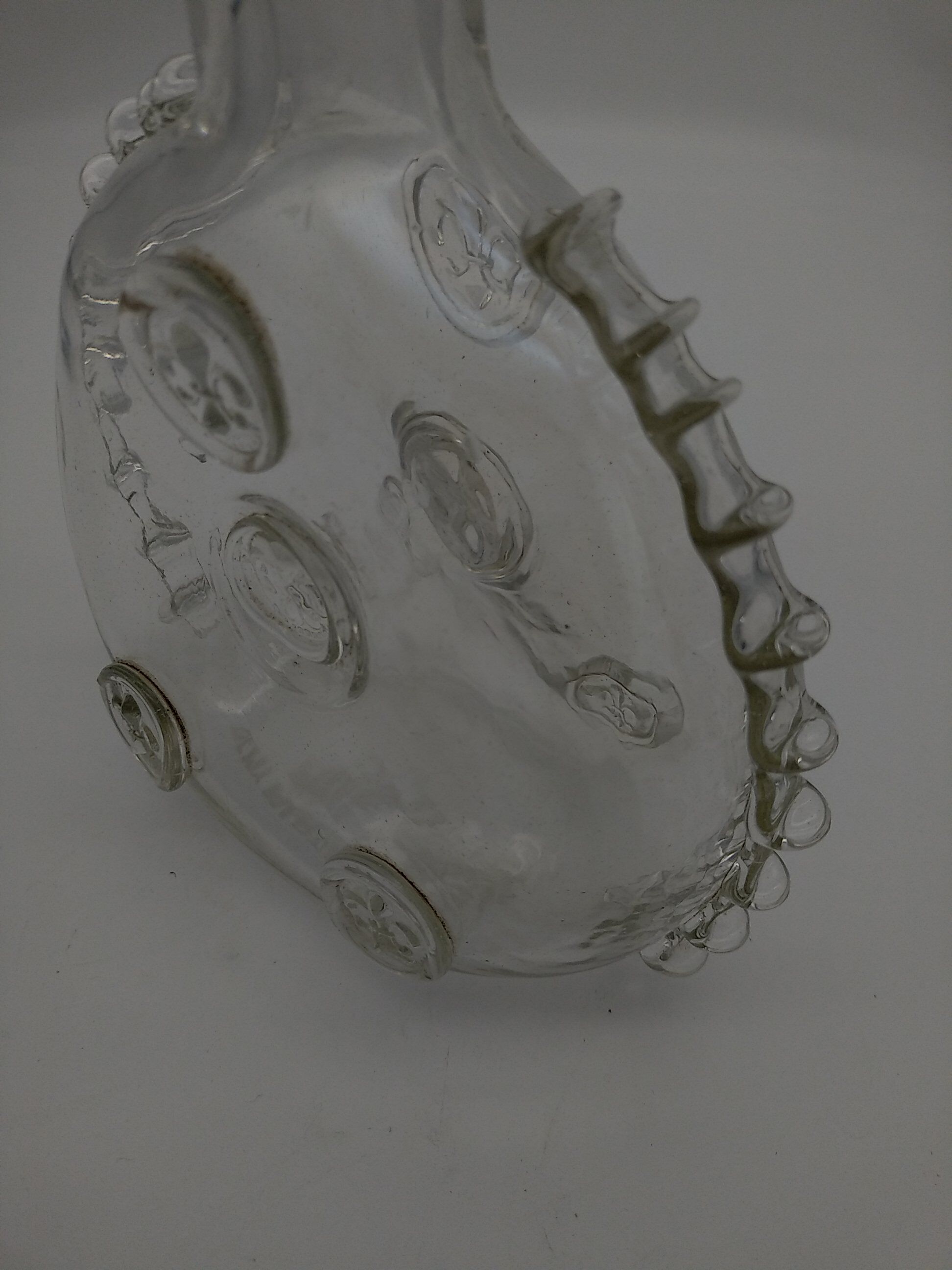 Carafe cognac "Louis XIII" in blown glass. Remy Martin .