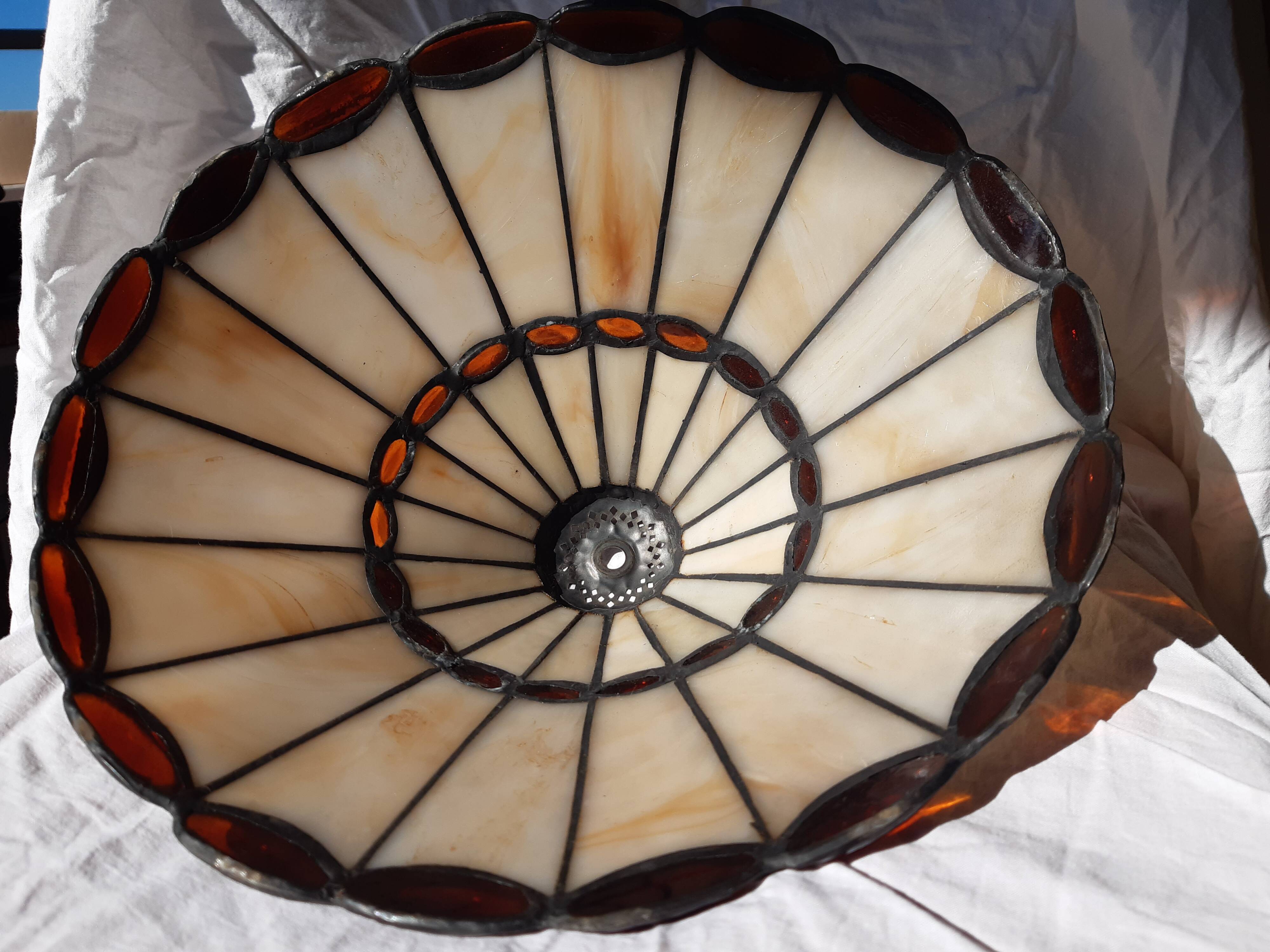 Tiffany lampshade/pendant light