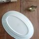 Plat ovale Villeroy et Boch, fleurs dorées