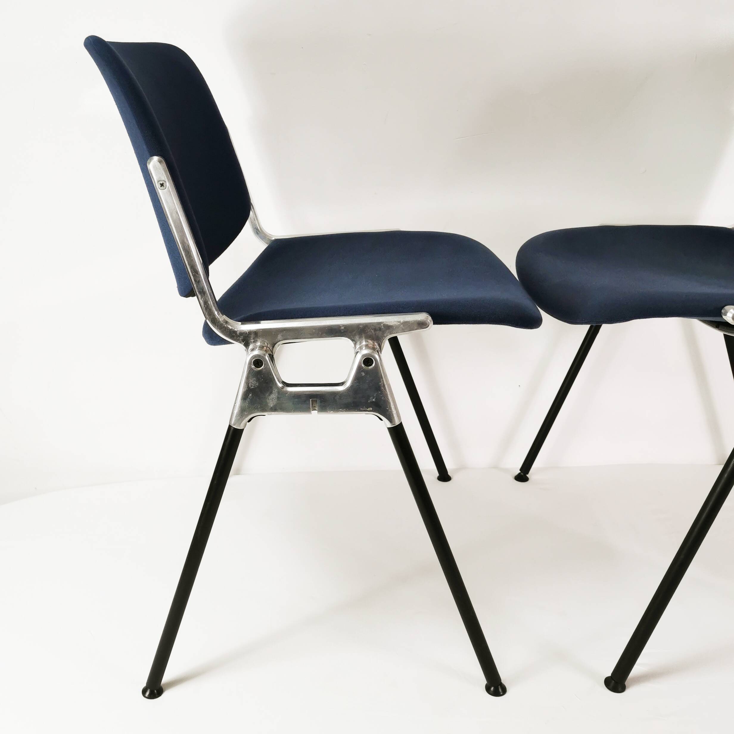 Pair of modernist chairs, Anonima Castelli, designed by G. Piretti, Italy