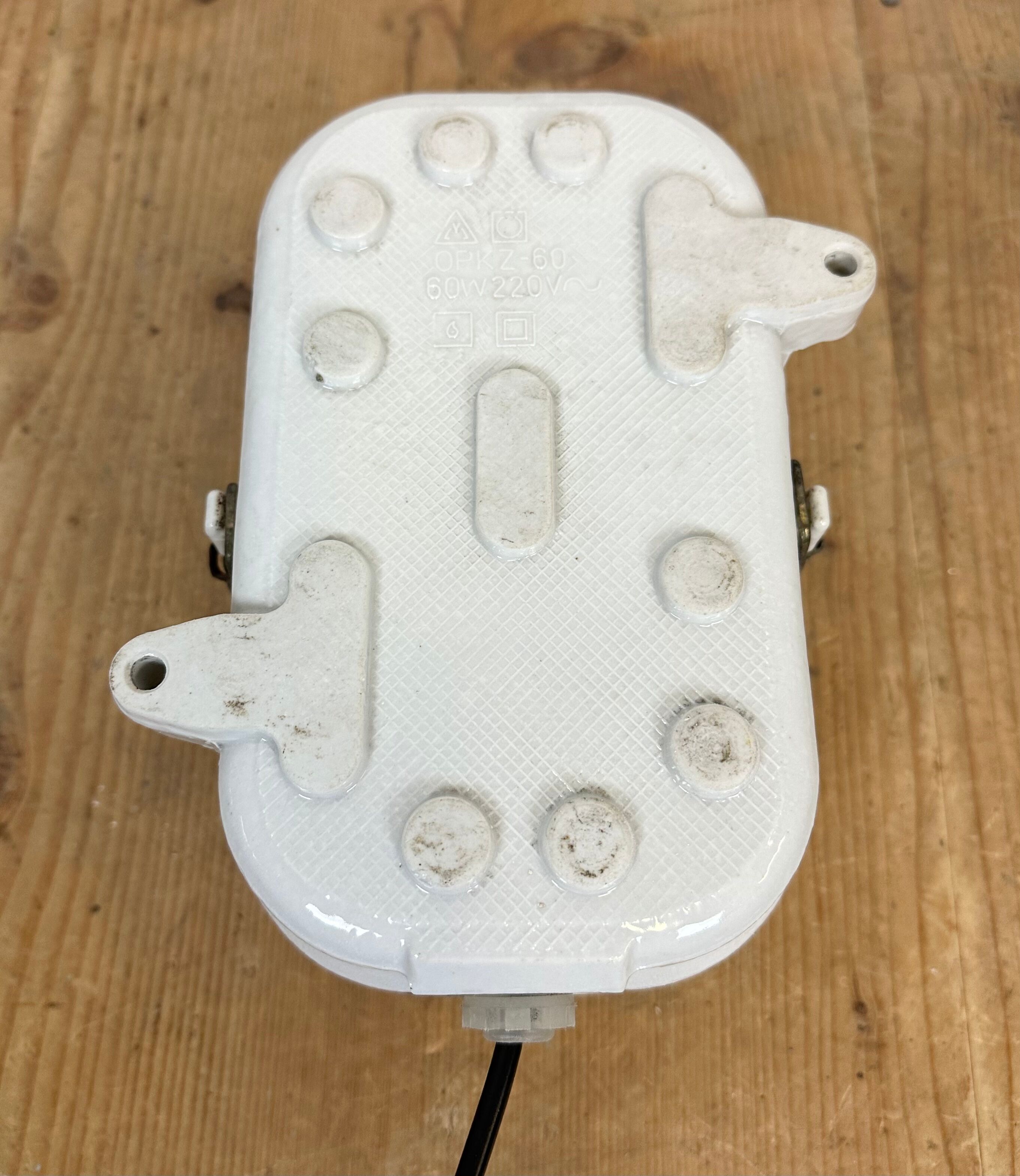 Industrial White Porcelain Wall Light with Ribbed Glass, 1970s