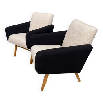 set of 2 black and White boucle lounge chairs 1960s
