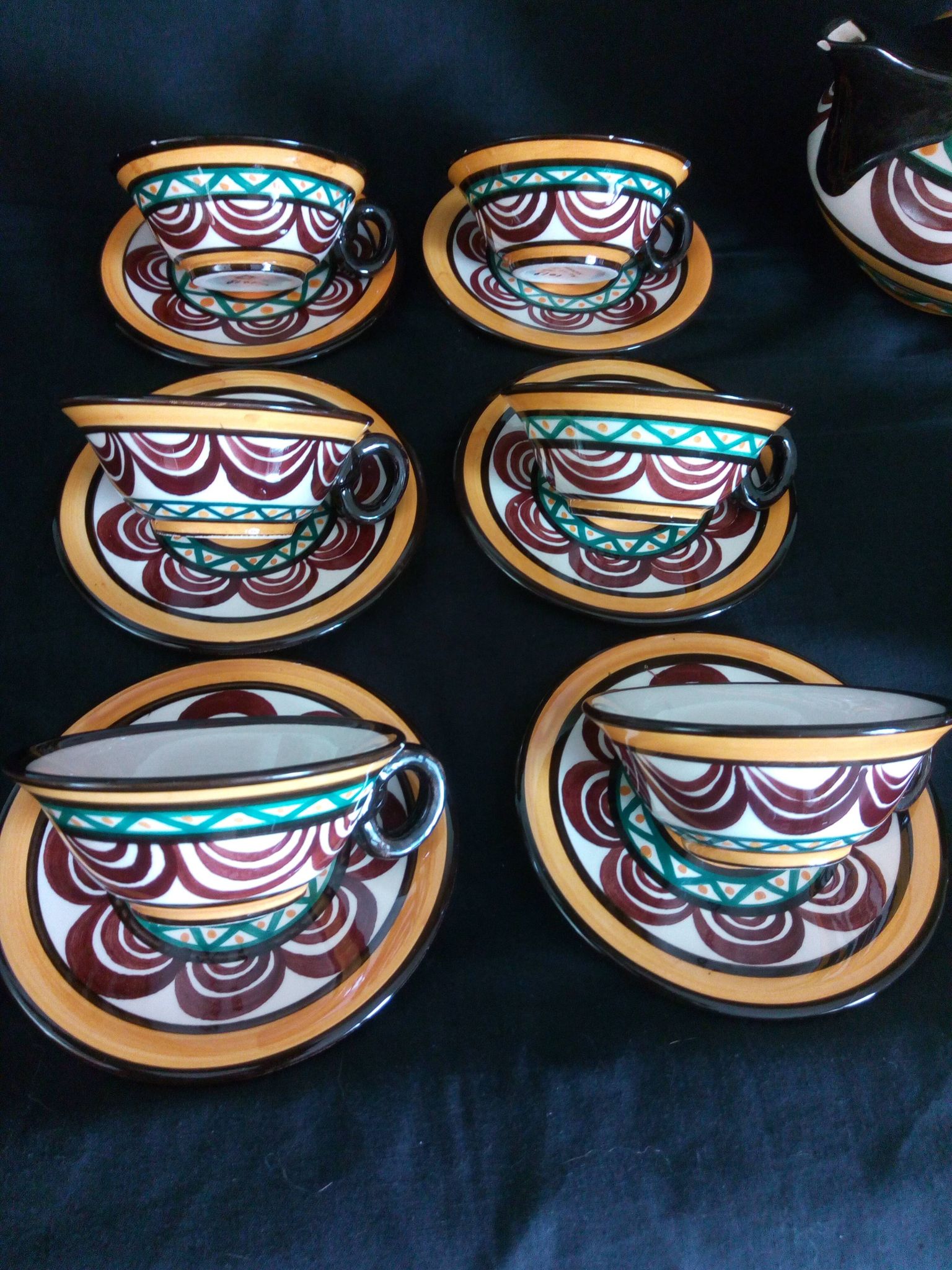 Art deco coffee service in St. Jean de Bretagne earthenware, hand painted (15 pieces)