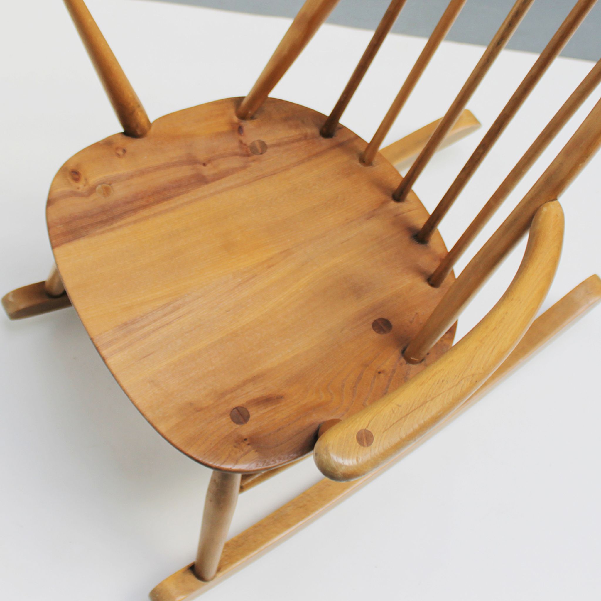 Rocking-chair de Lucian Ercolani pour Ercol