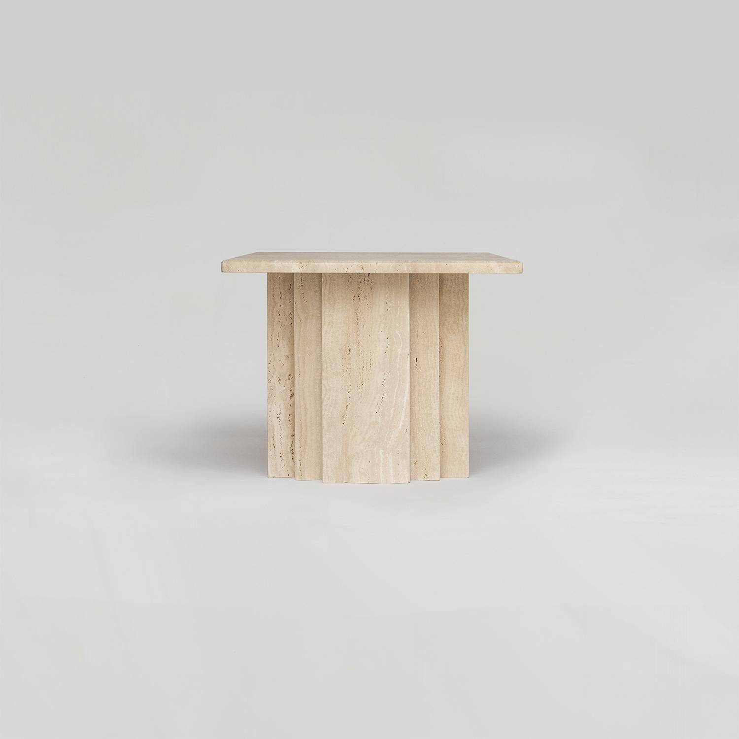 Table basse en travertin 'BRUT'