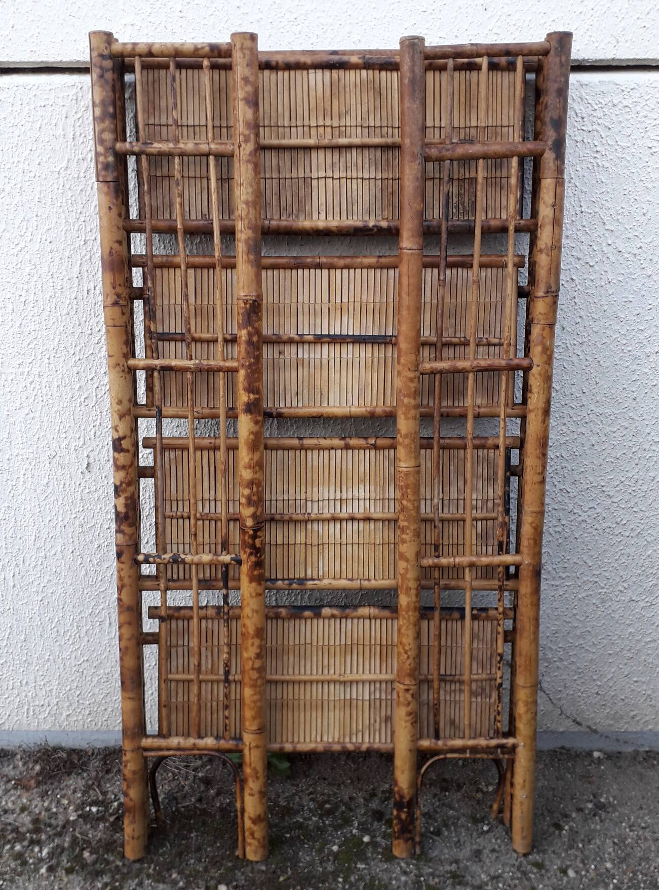 Bamboo shelf