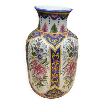 Portuguese vase in hand-painted ceramic from the 1990s.