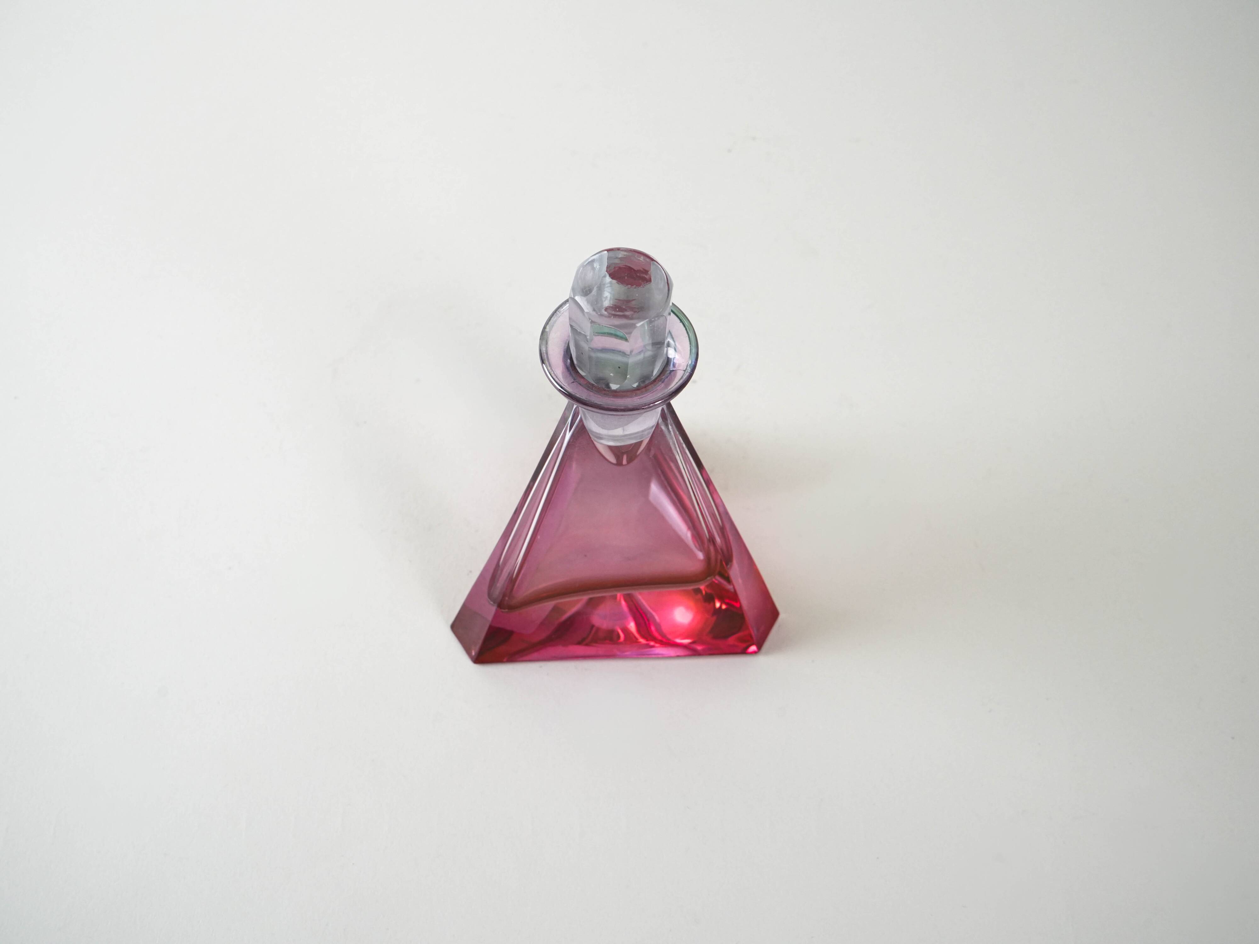 Triangular glass carafe, 1970s, manufactured in Czechoslovakia