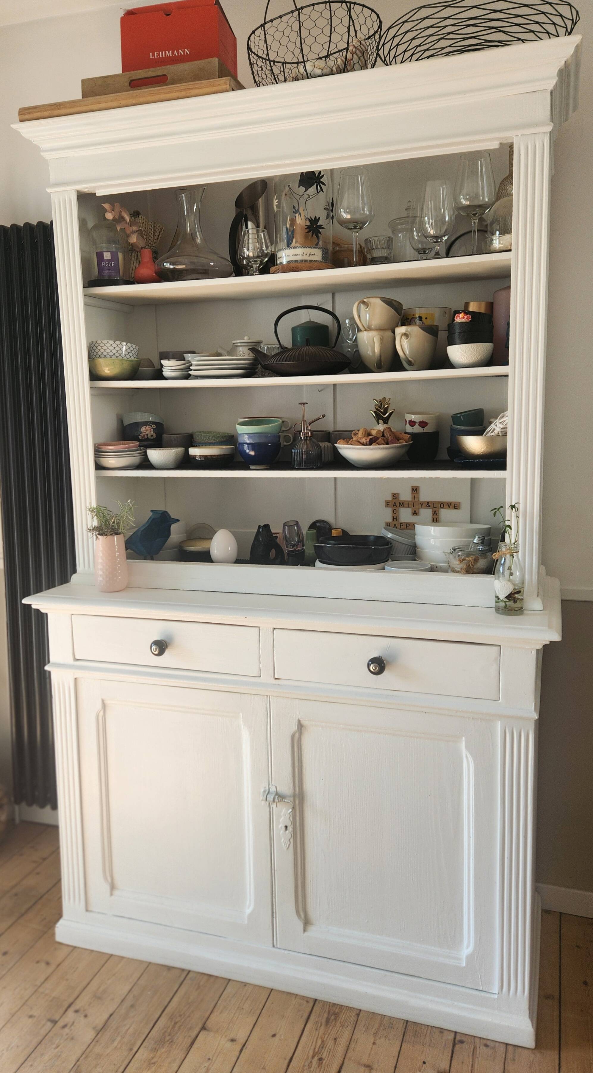 Sideboard